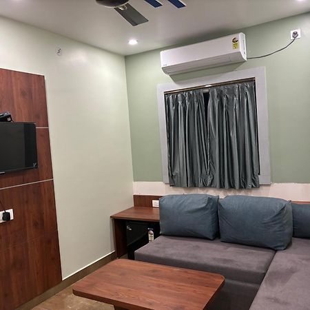 Hotel Omkareshwar Inn Deoghar Exterior foto